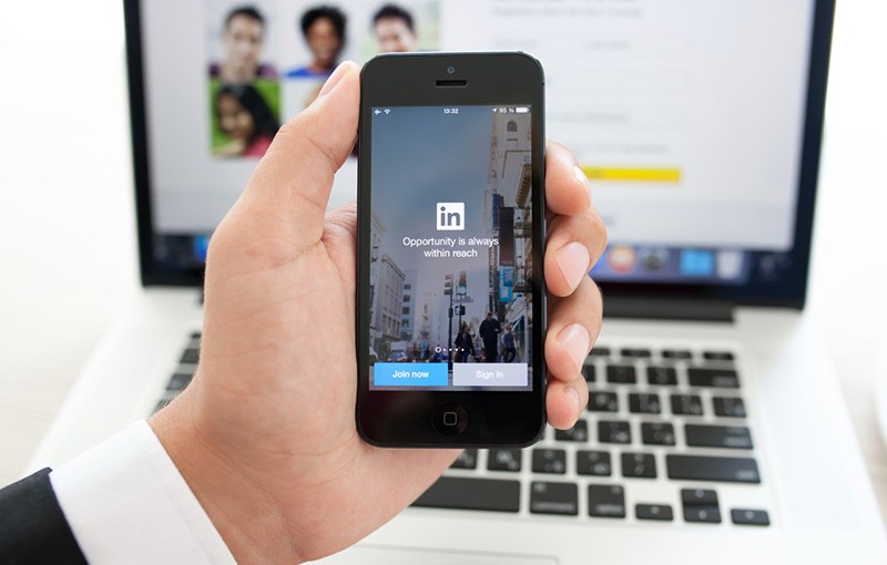 3 efectos de LinkedIn que debes conocer para encontrar trabajo